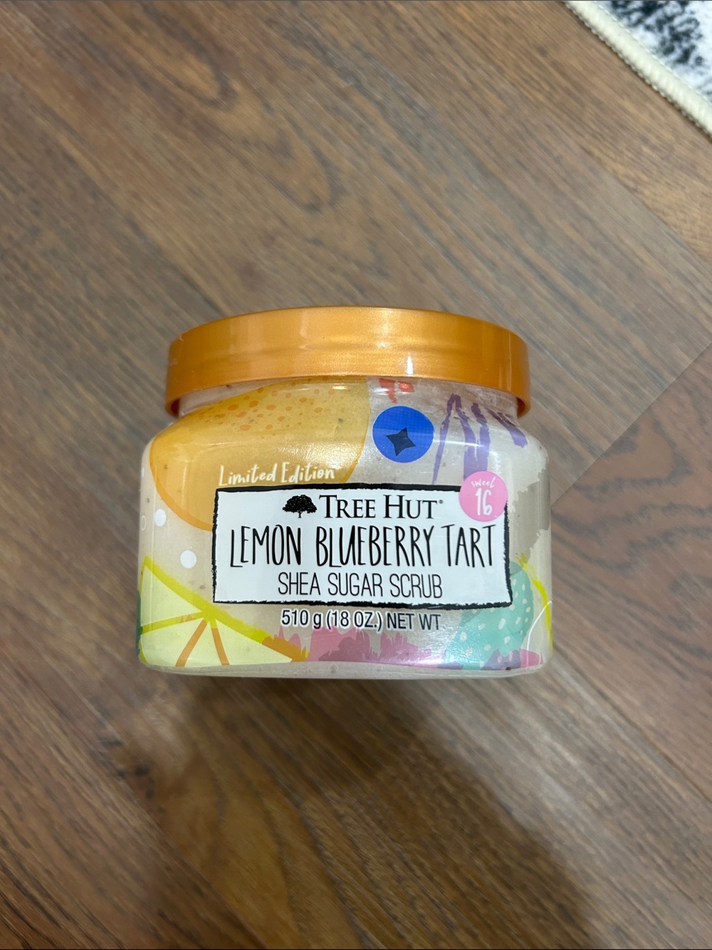 Limited Edition Tree Hut Sweet 16 Lemon Blueberry Tart Shea Sugar Scrub - Orange